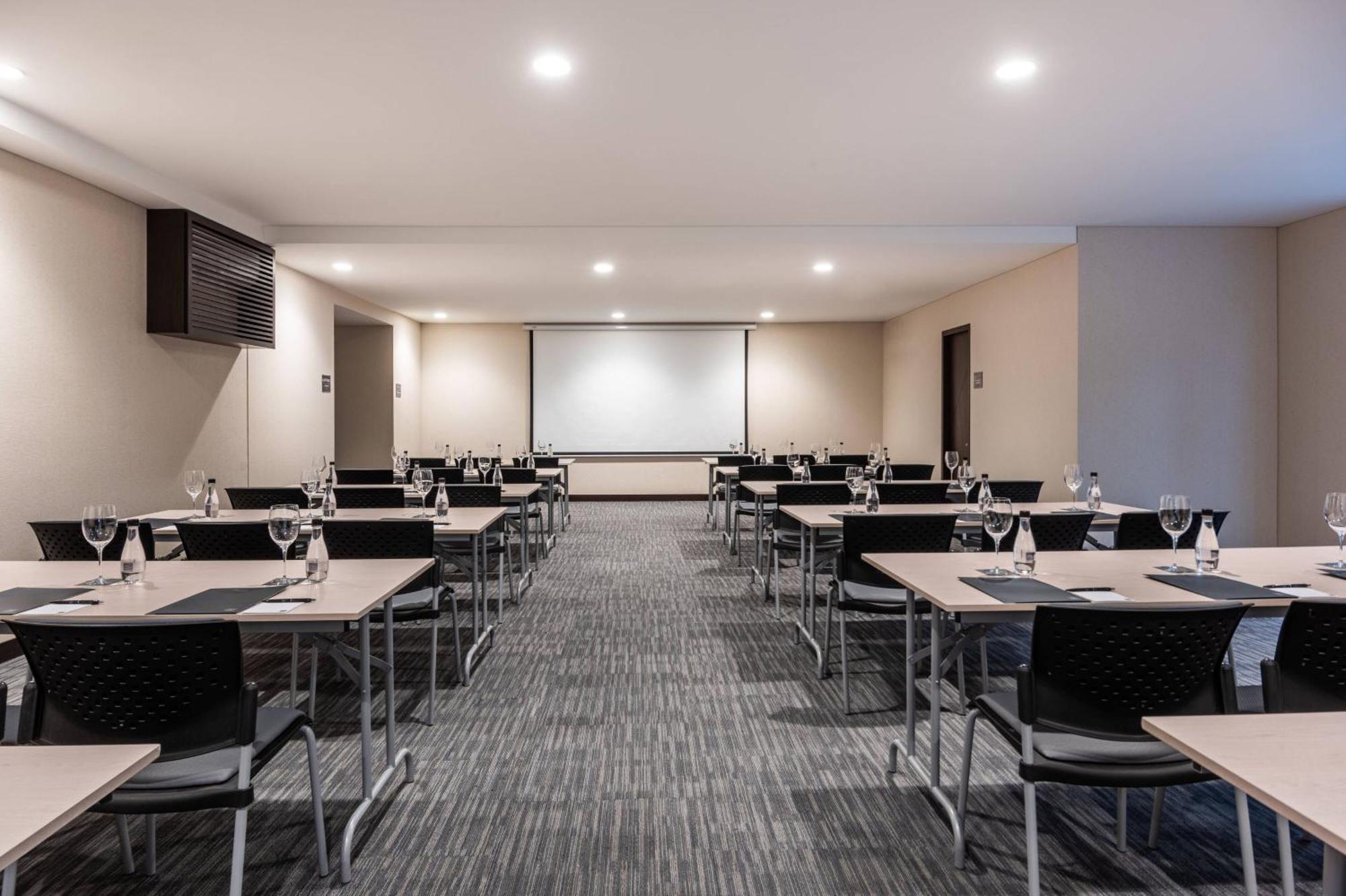Ac Hotel By Marriott Bogota Zona T Eksteriør billede